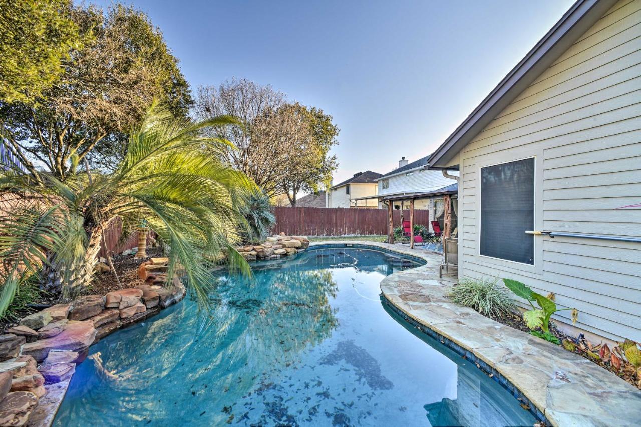 Peaceful San Antonio Oasis With Private Pool And Grill Villa Kültér fotó