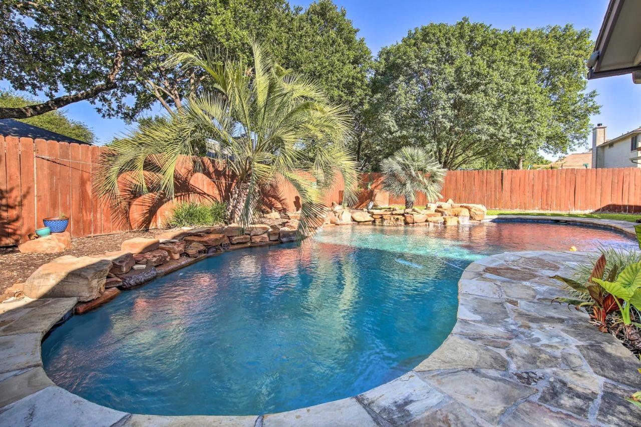 Peaceful San Antonio Oasis With Private Pool And Grill Villa Kültér fotó